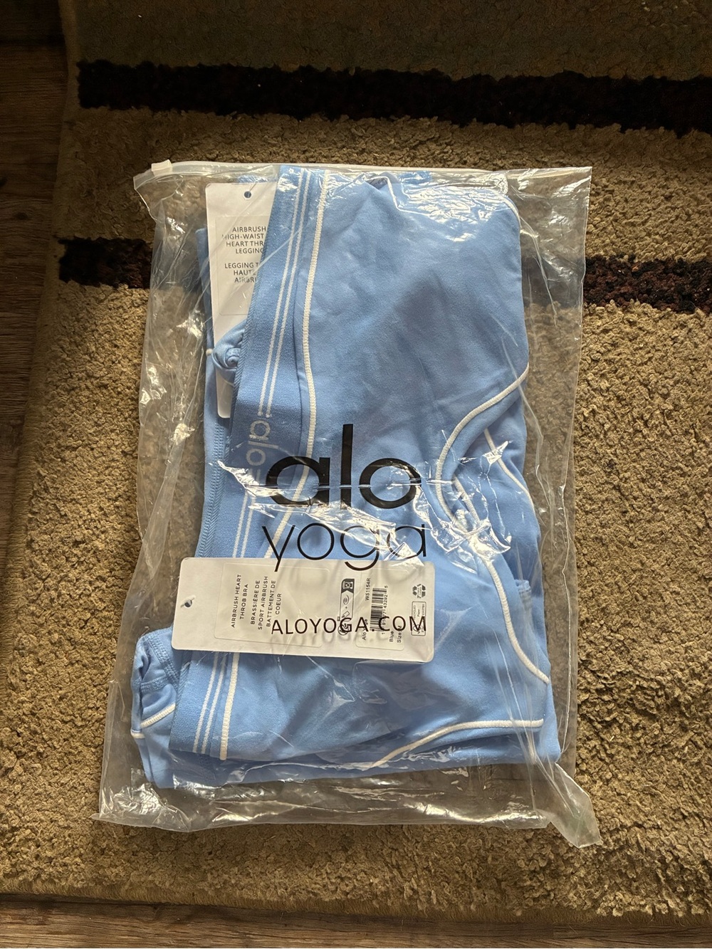 ALO Women’s Yoga Light Blue Matching Set